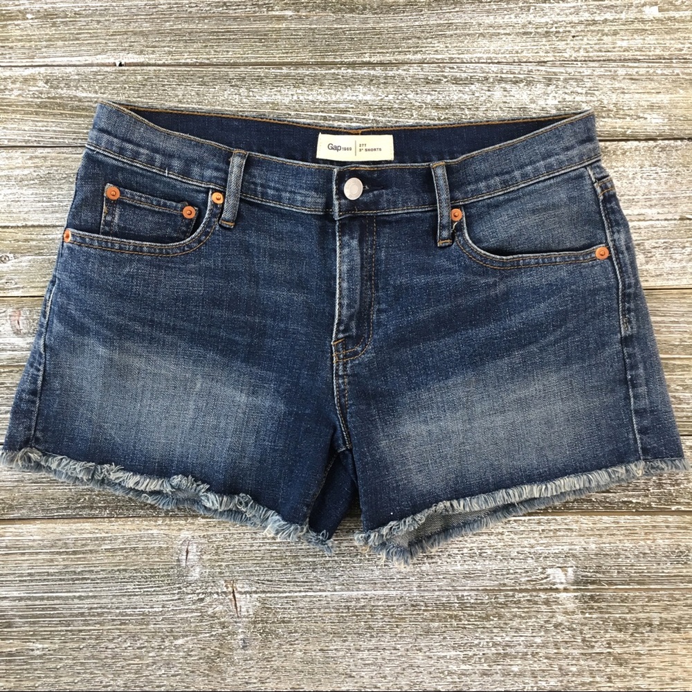 GAP 3.5” Denim Jean Shorts Size 27 T Tall